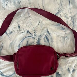 Lululemon Burgundy 2L Belt Bag